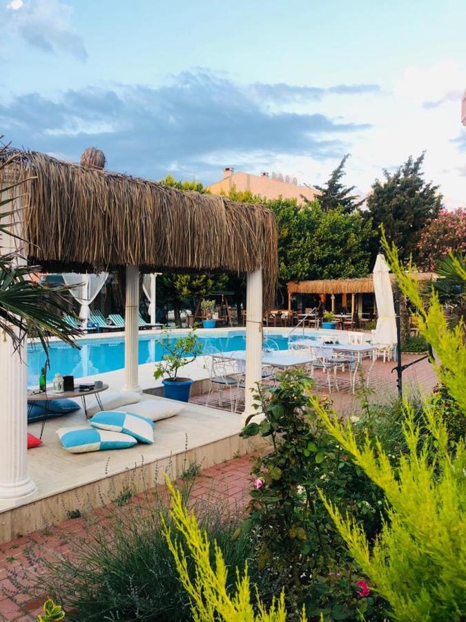 Cunda Leo Boutique Hotel & Pool Айвалик Екстер'єр фото