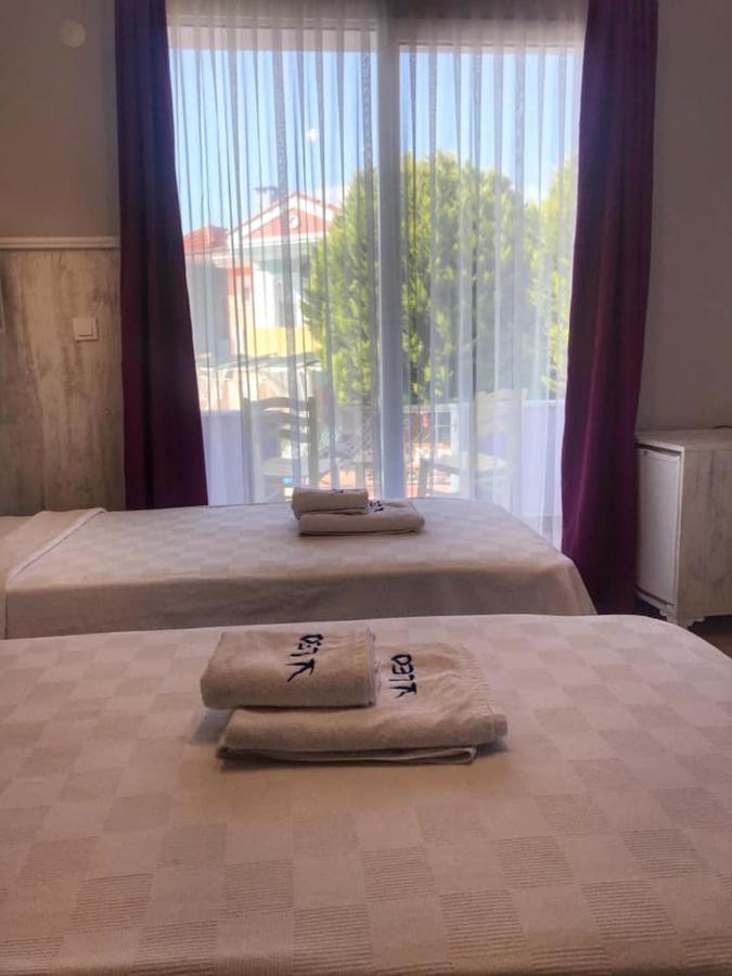 Cunda Leo Boutique Hotel & Pool Айвалик Екстер'єр фото